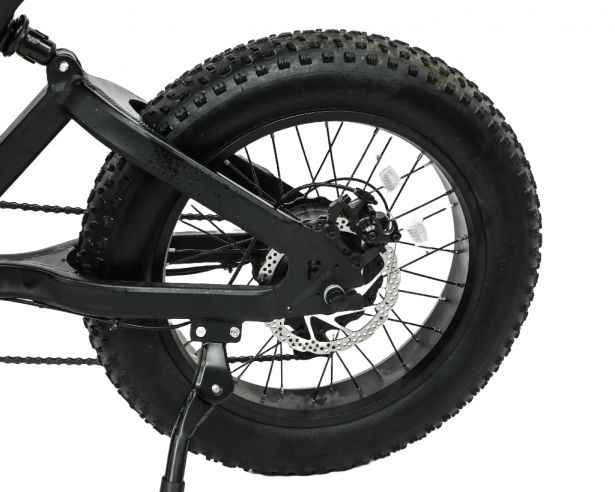 SHOK Nomad - Off-Road Fat Tire Ebike, 52V, 750W, 15.6Ah, 811Wh