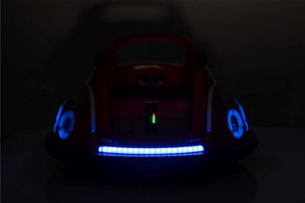 SHOK Ride On - BumperBug, 12V Bumpercar, Red